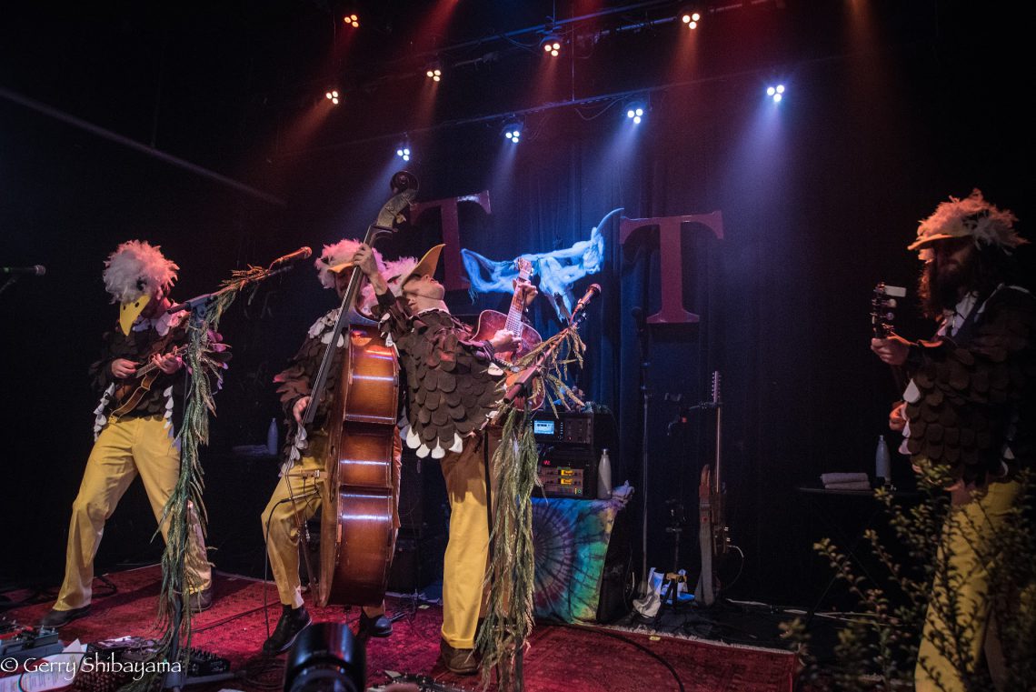 Billy Strings Takes Flight on Halloween Heavy On The Jam