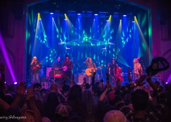 Railroad Earth: Happy As A Banjo